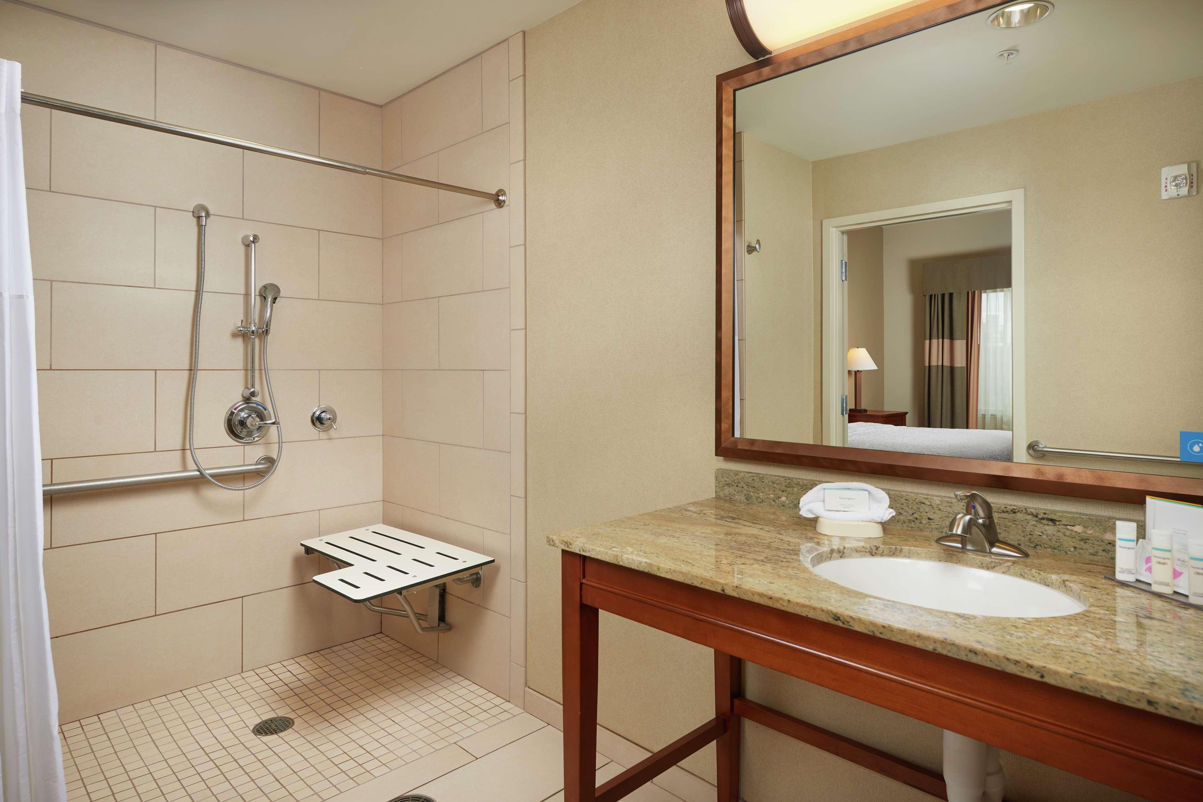 Hampton Inn And Suites Salem Zewnętrze zdjęcie