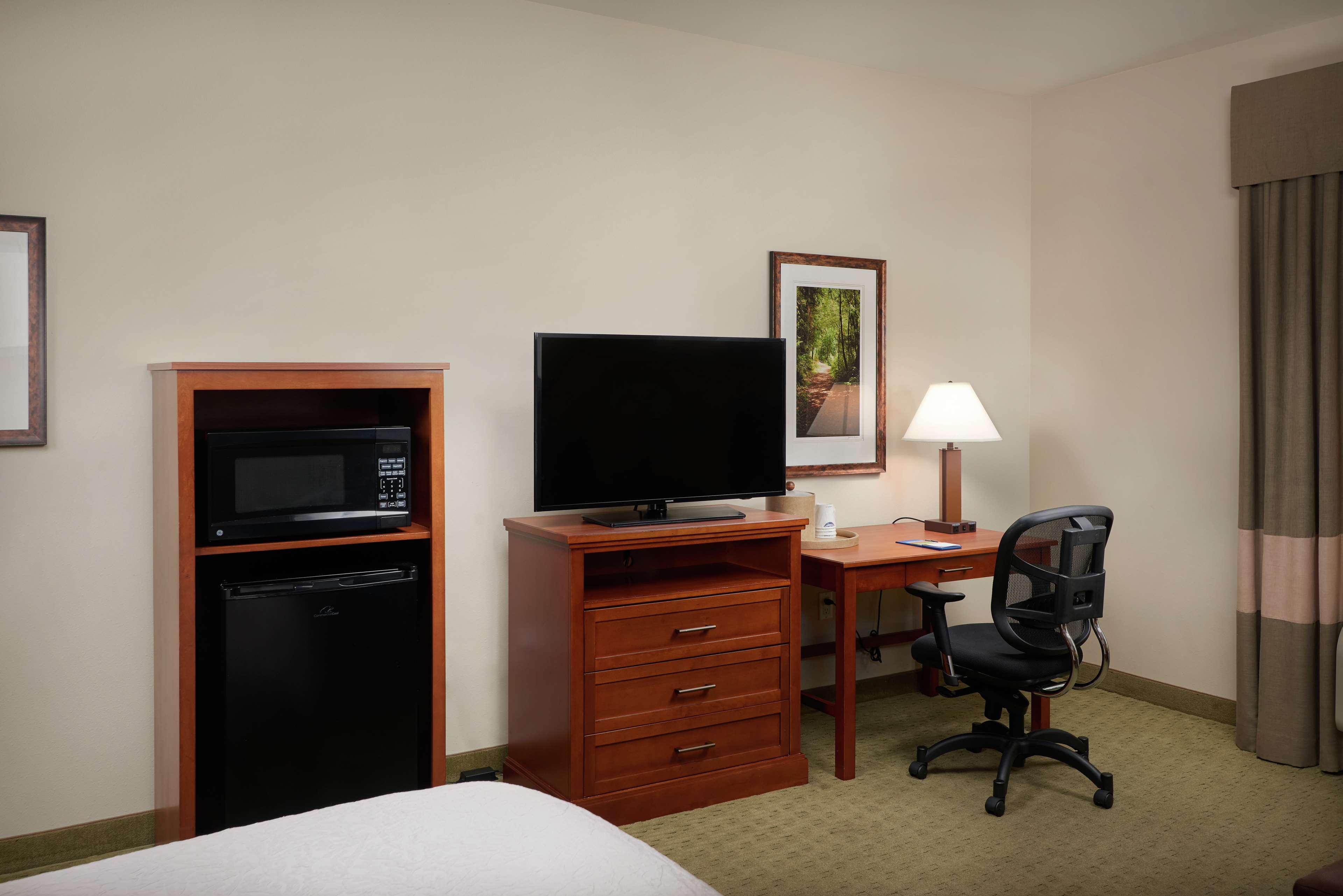 Hampton Inn And Suites Salem Zewnętrze zdjęcie