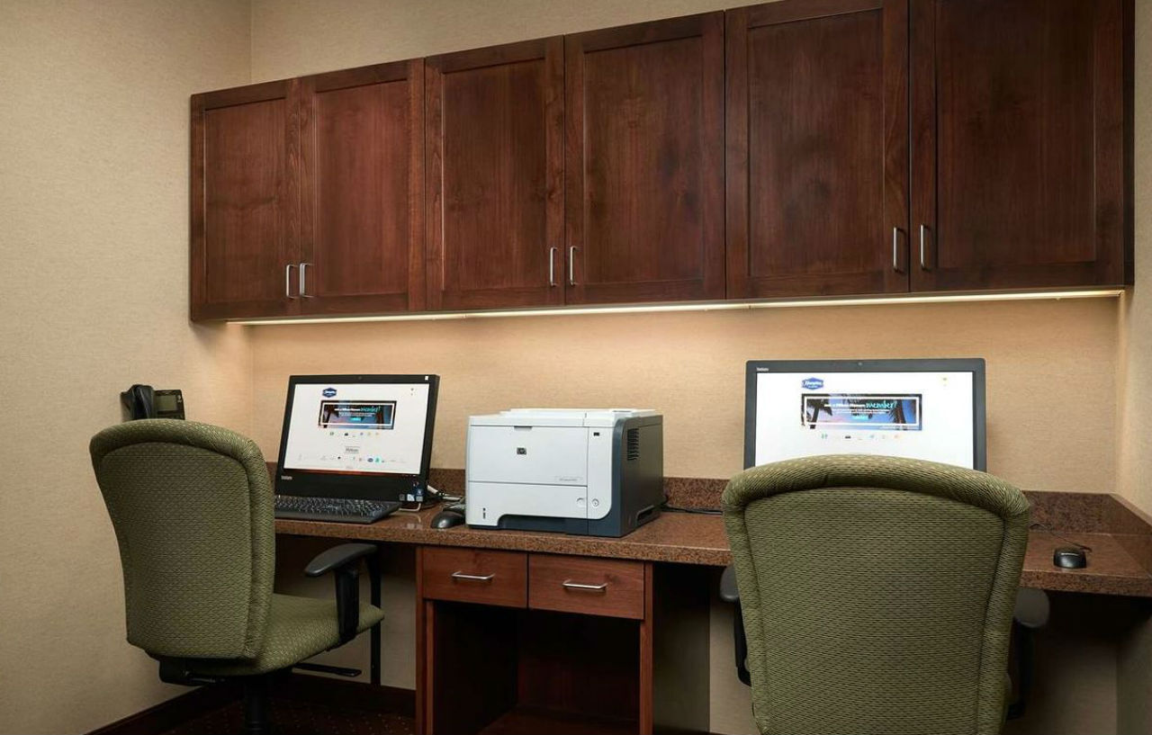 Hampton Inn And Suites Salem Zewnętrze zdjęcie
